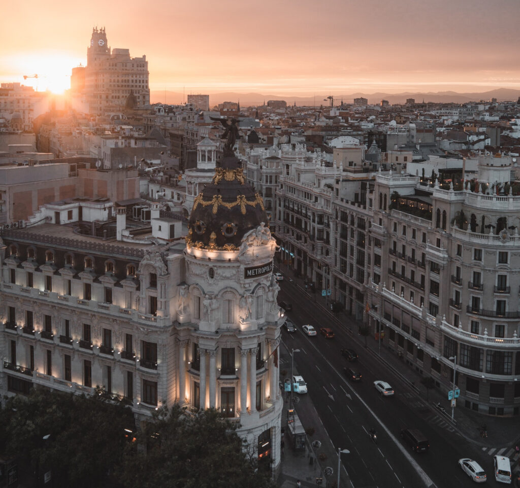 Contratar espacios publicitarios en Madrid